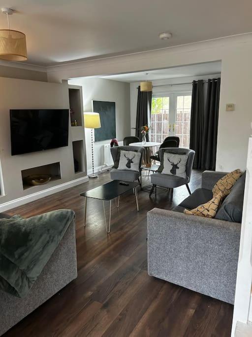 15 Min Drive To Airport 20 Min To Loch Lomond And City Center Old Kilpatrick Bagian luar foto